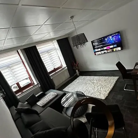 Apartment Schoene In Bestlage Inclusive Parkplatz Leipzig